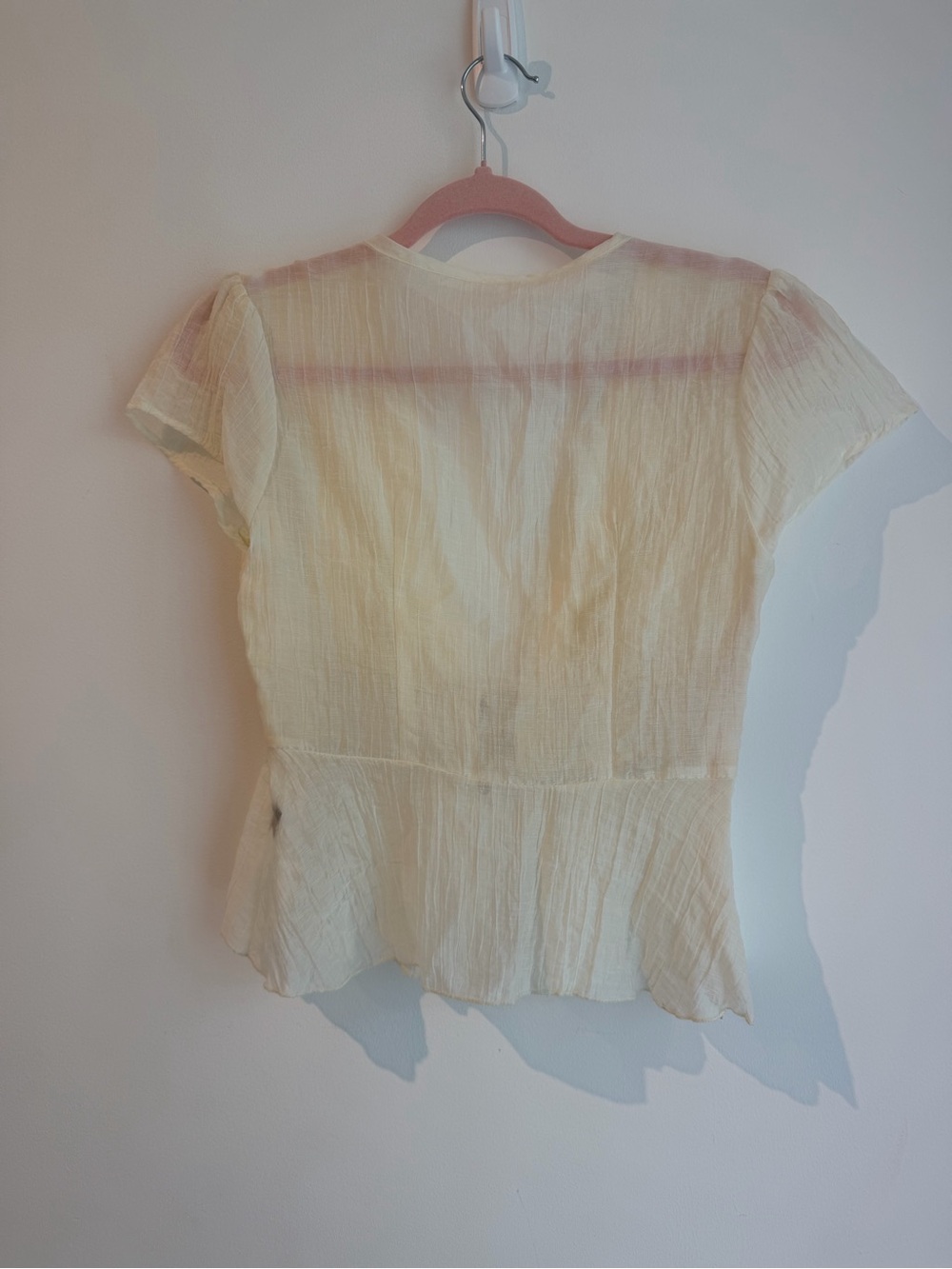 Light Yellow V-Neck Short Sleeve Women's Top - Picture 2 of 5